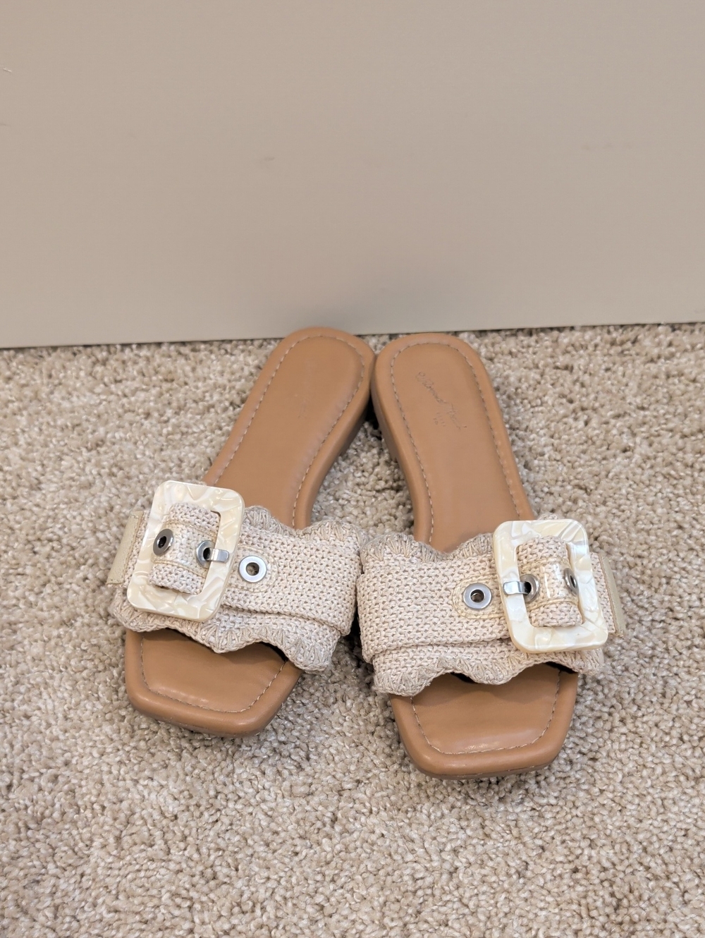 Universal Threads Beige Sandals with Tortoise Buckle